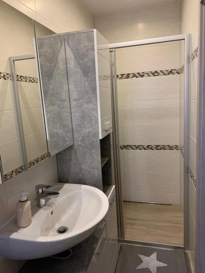 2Raum-Apartment Leznew Leipzig Buitenkant foto